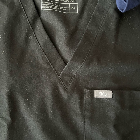 Women top figs scrub - Picture 2 of 2